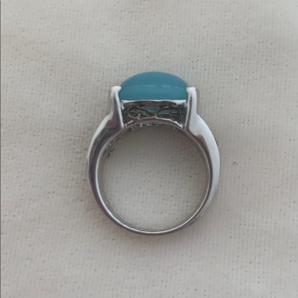 Ring - Picture 5 of 6